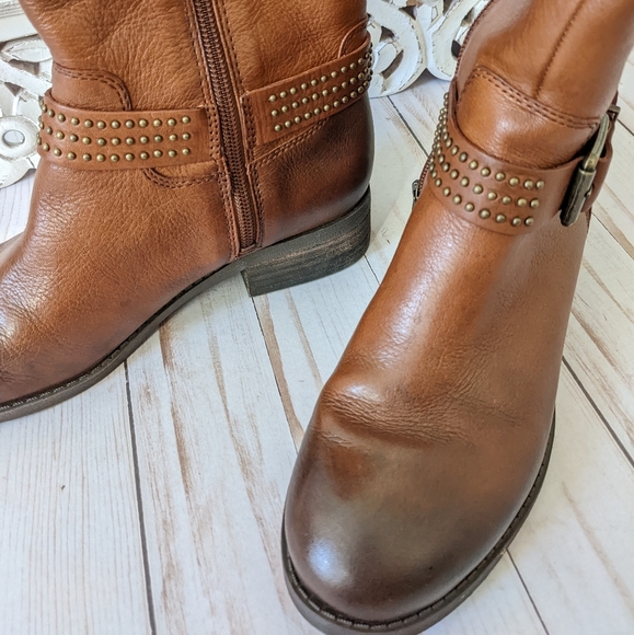 Jessica Simpson Essence Boot - Picture 6 of 8